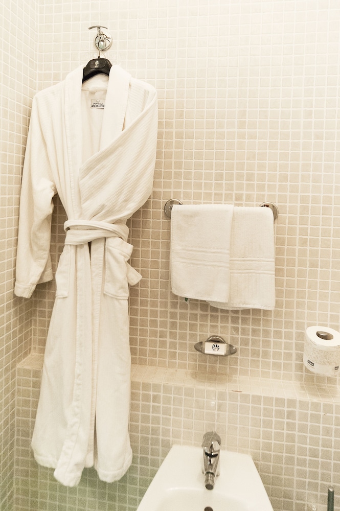 Junior Suite - Photo 7