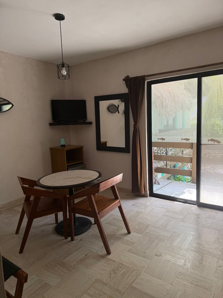 Superior Room, Partial Sea View - Photo 3