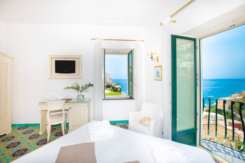 Superior Double Room, Sea View photo 2