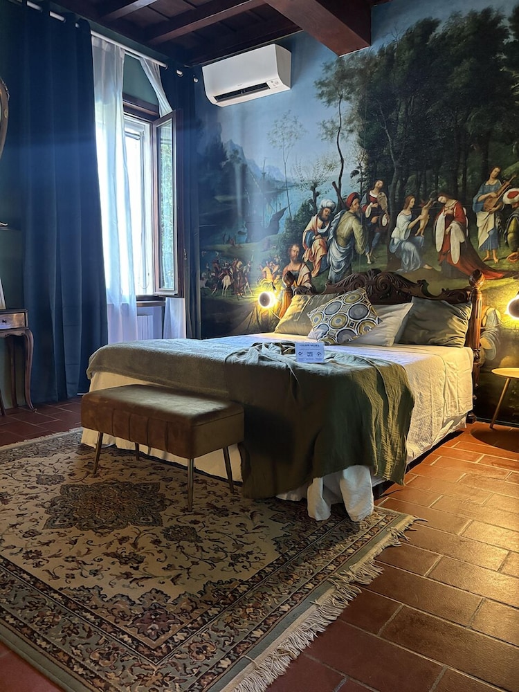 Classic Double Room, 1 Queen Bed, Air conditioning, Pool View photo 3