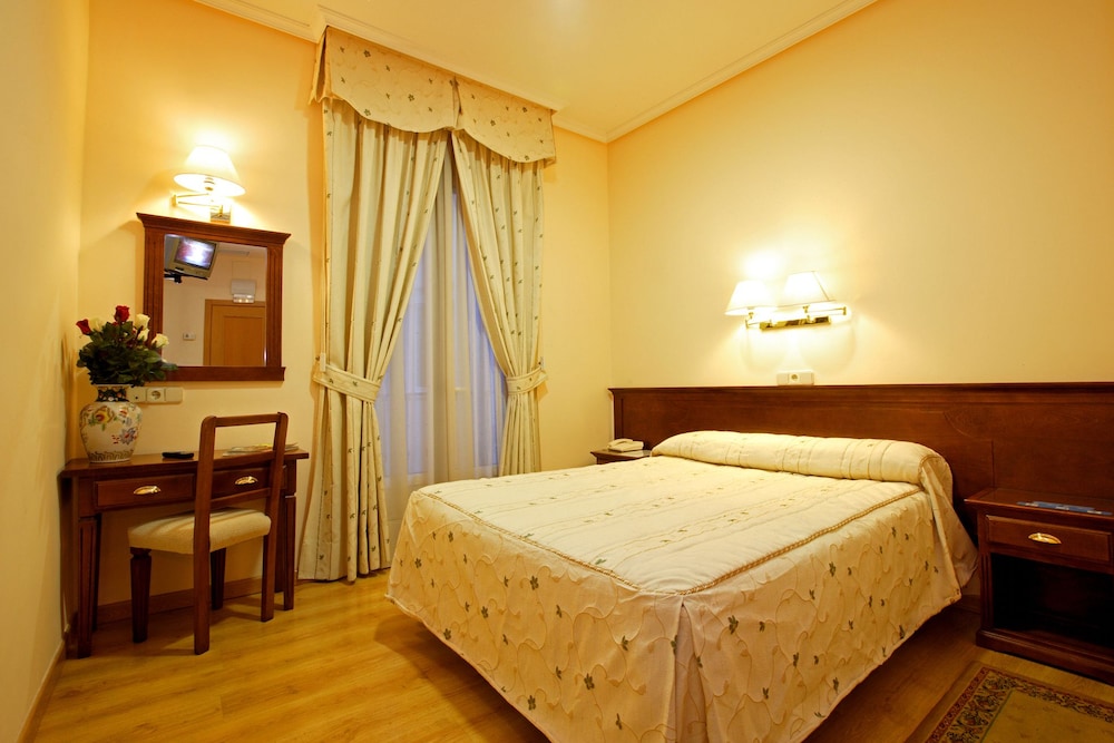 Single Room photo 3