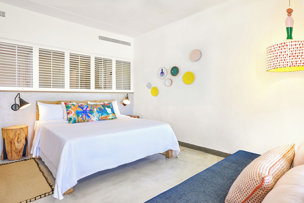 Deluxe Room, Beachfront (couple)