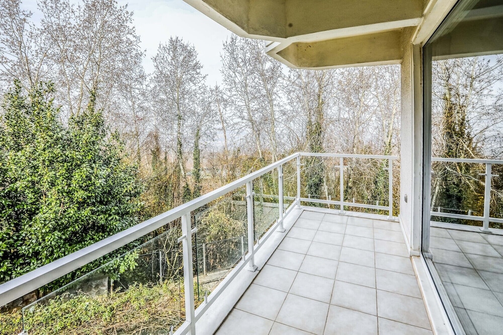 Villa photo 3