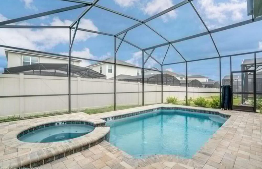 April Promo Solara 7BD With Pool Table BBQ Pool Hot Tub, Foto 54