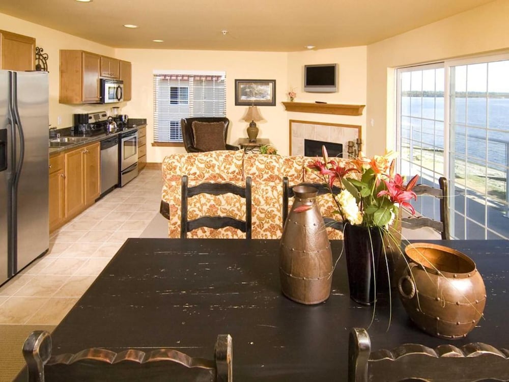 Signature Suite, 1 Bedroom, Non Smoking, Balcony
