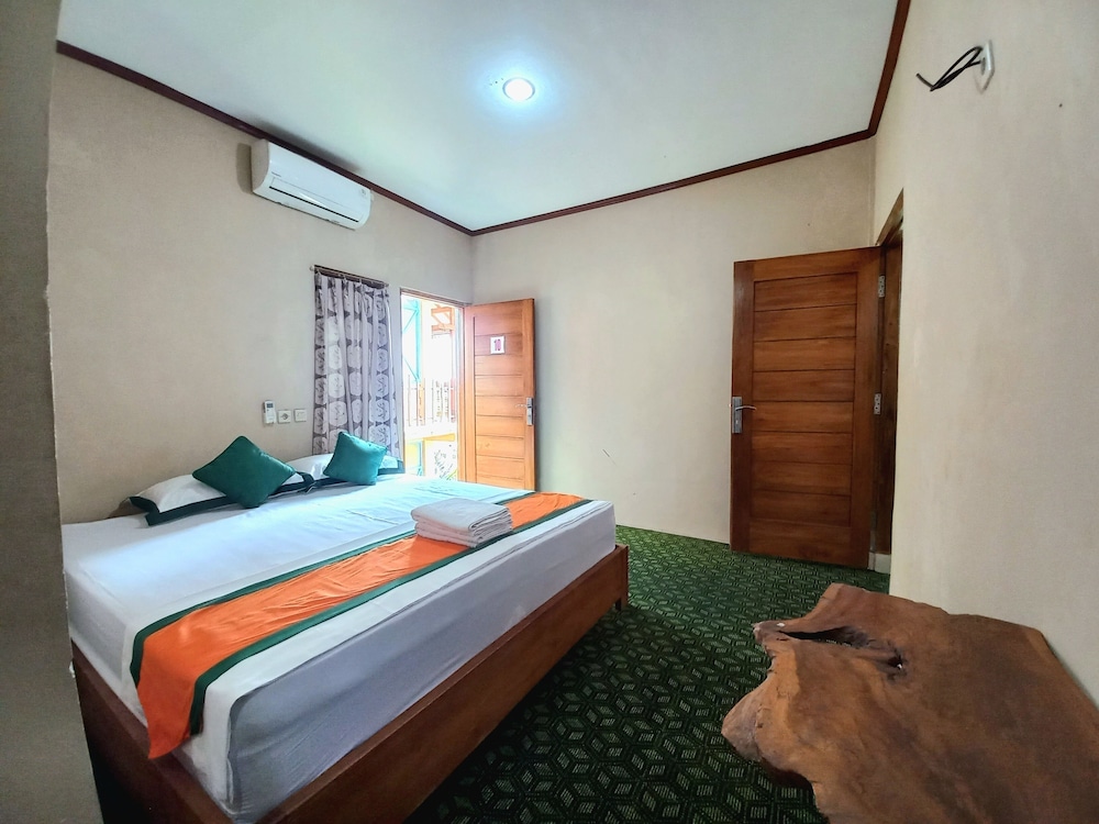 Family Double Room, Courtyard View