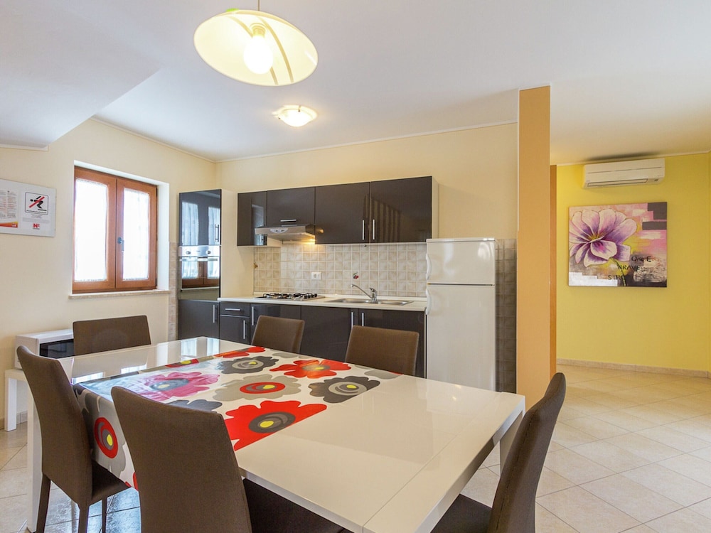 Villa photo 3