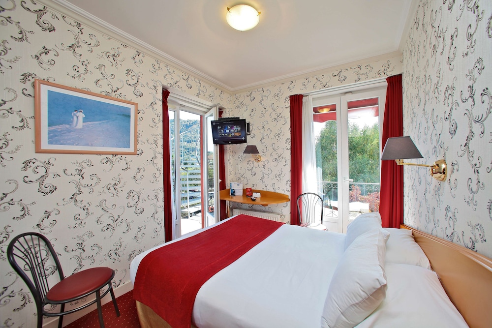 Comfort Room, 1 Double Bed, Non Smoking (Converts to 2 Twin Beds) photo 2