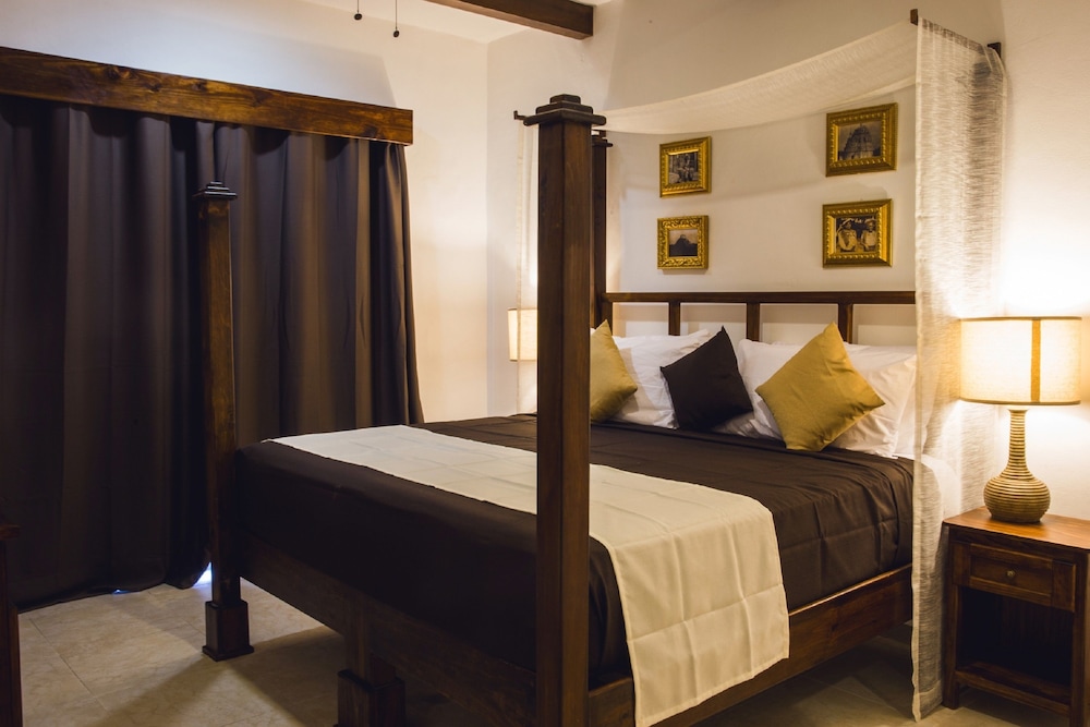 City Double Room, 1 King Bed, City View