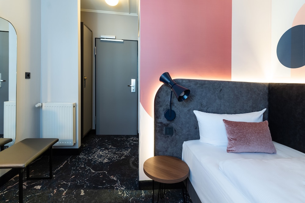 Standard Room, 1 Twin Bed - Photo 2