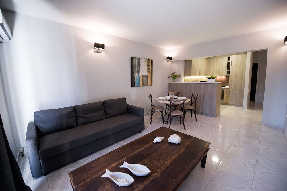 Comfort Apartment, 2 Bedrooms (6 Adults) photo 2