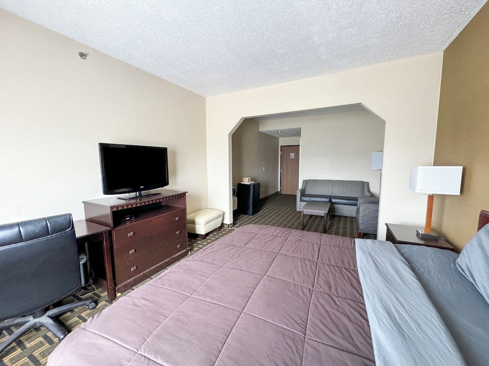 Signature Room, 1 King Bed with Sofa bed, Non Smoking photo 2