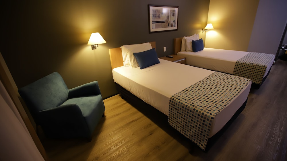 Superior Twin Room - Photo 3
