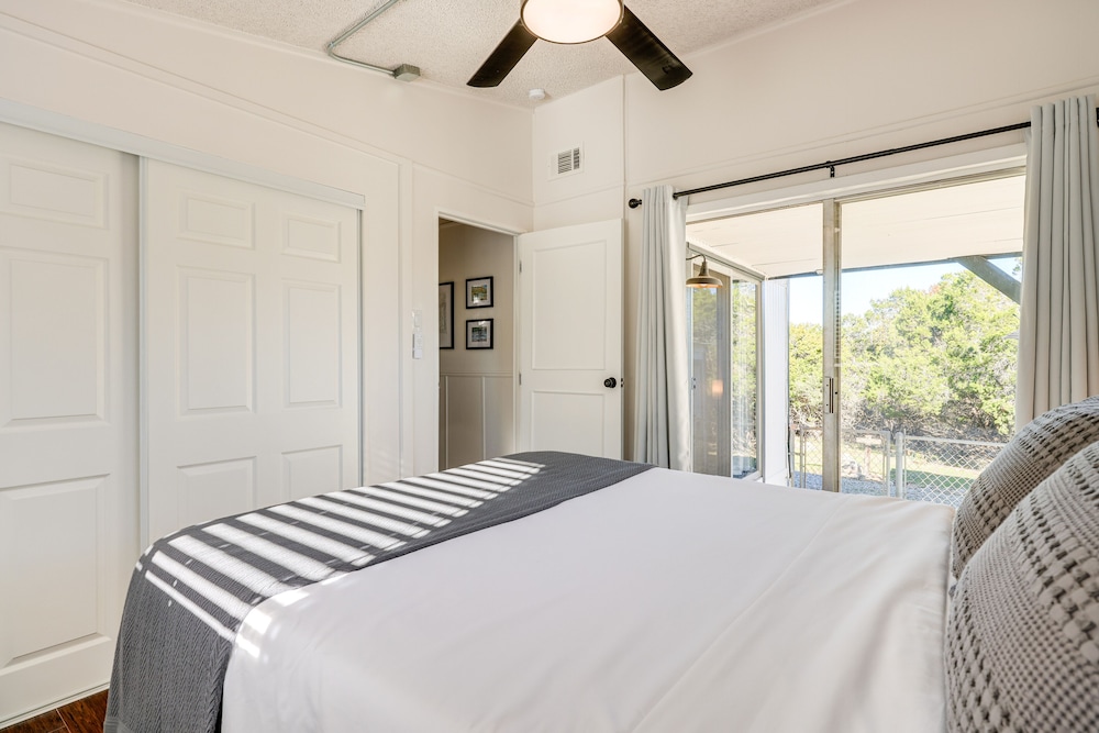 House (2 Bedrooms) photo 3