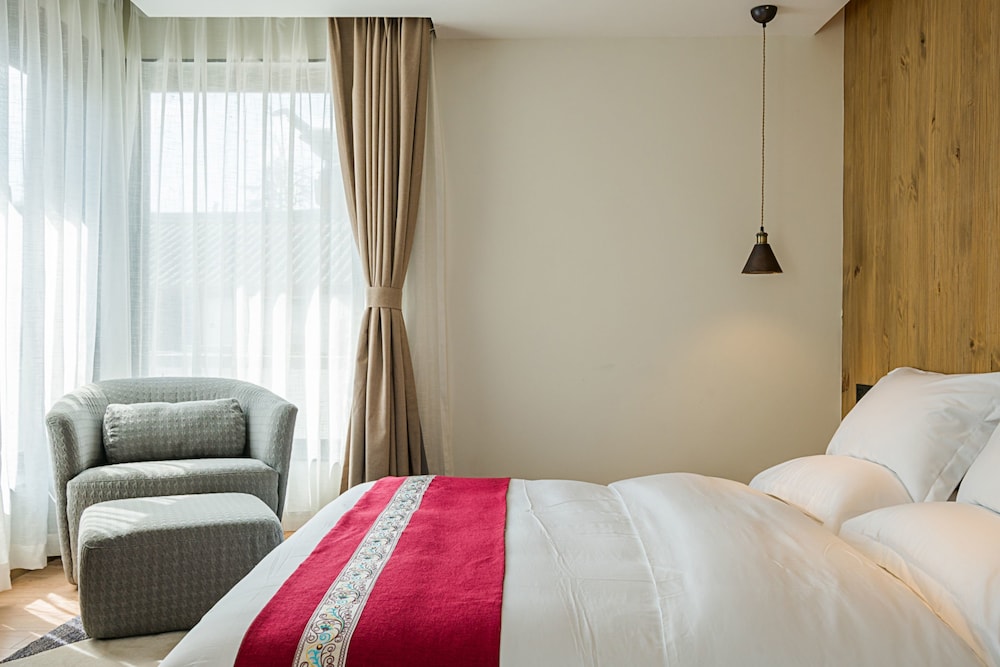 Deluxe Double Room, Garden View photo 3