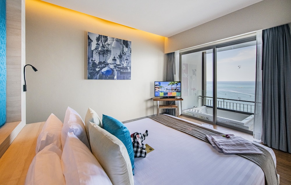 Sea View Grand Suites - Photo 3