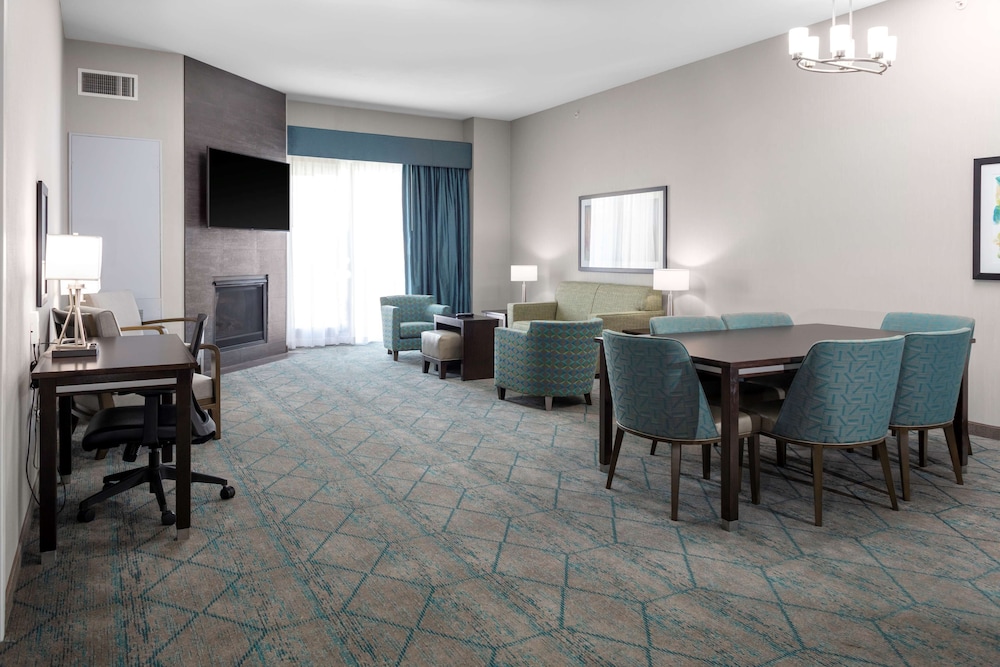 Suite, 1 King Bed, Non Smoking - Photo 1
