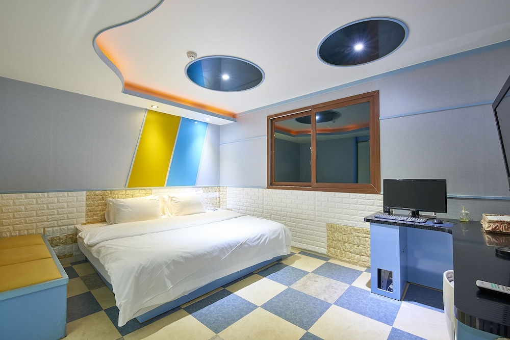 Deluxe Room, Smoking photo 1