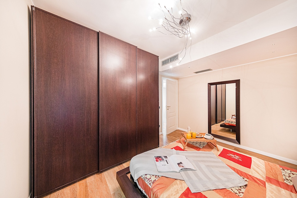 Business Apartment