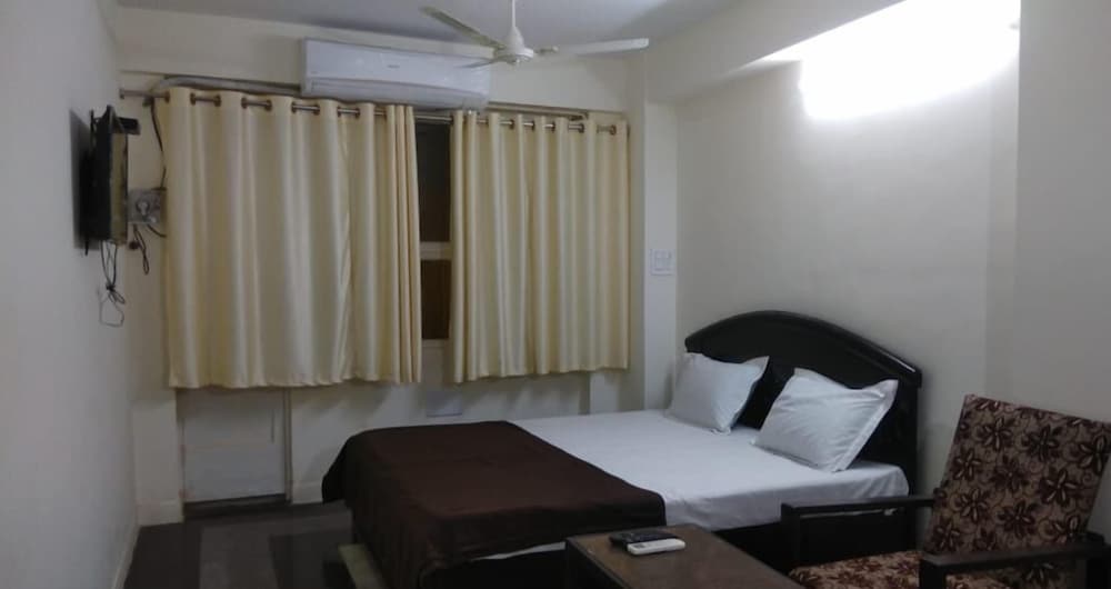 Deluxe Double Room photo 3