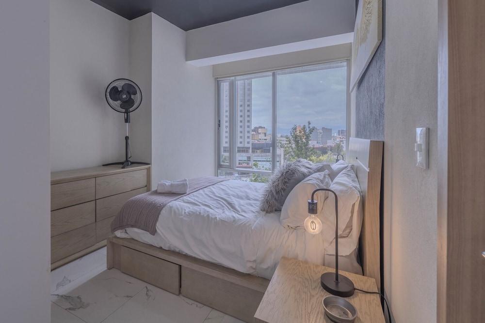 Luxury Apartment, City View photo 3