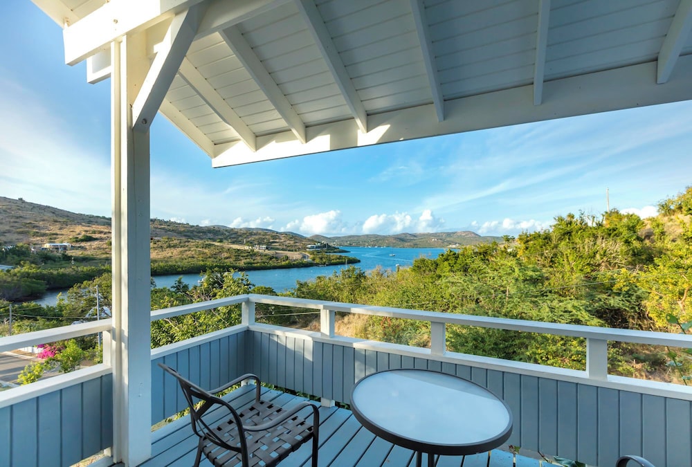Deluxe Villa, 1 Queen Bed with Sofa bed, Ocean View