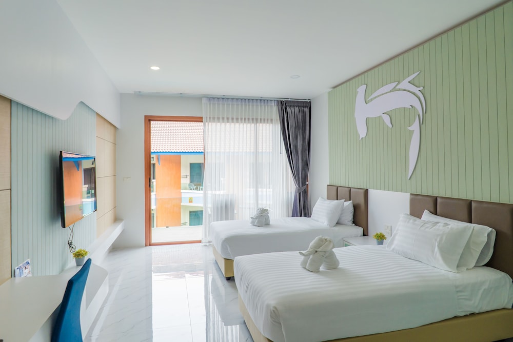 Deluxe Twin Room photo 1