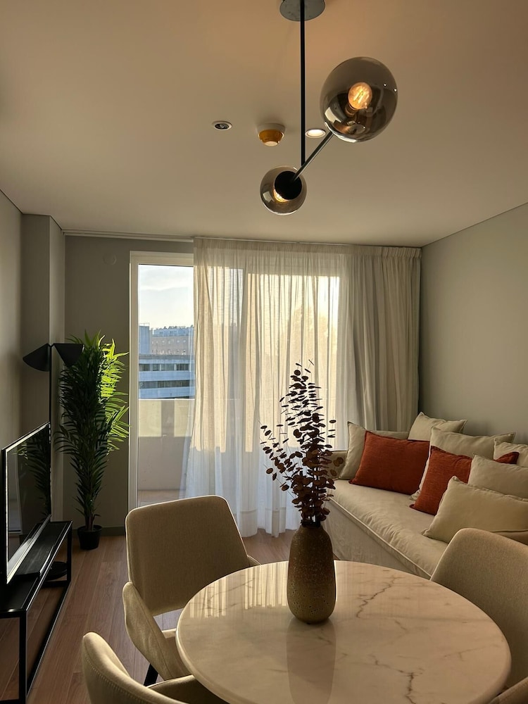Apartment - Photo 4