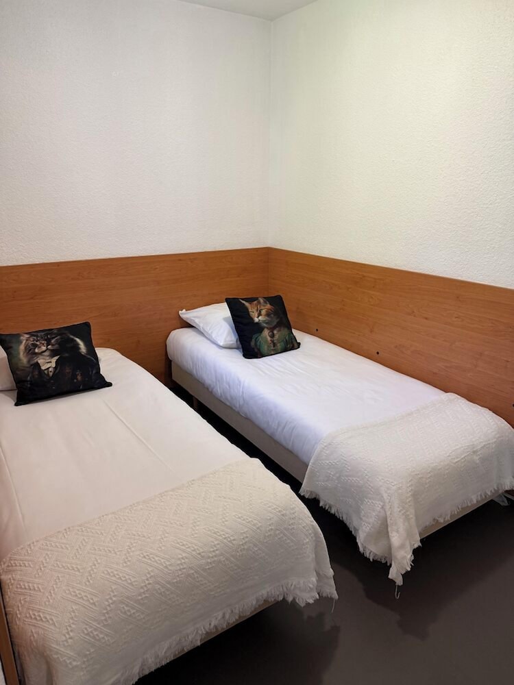 Comfort Twin Room - Photo 3