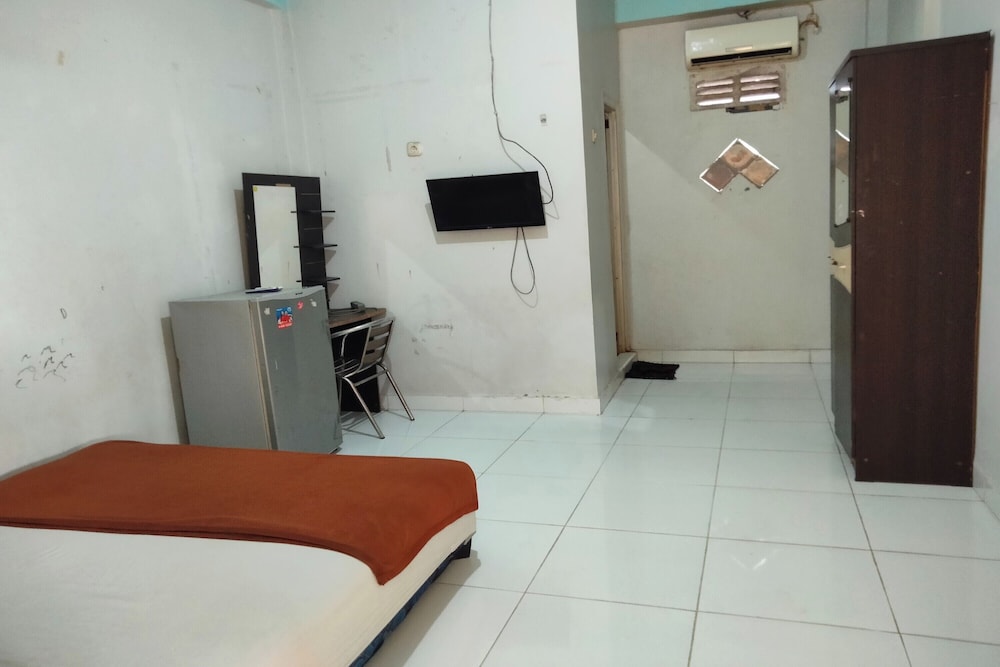 Economy Double Room - Photo 6