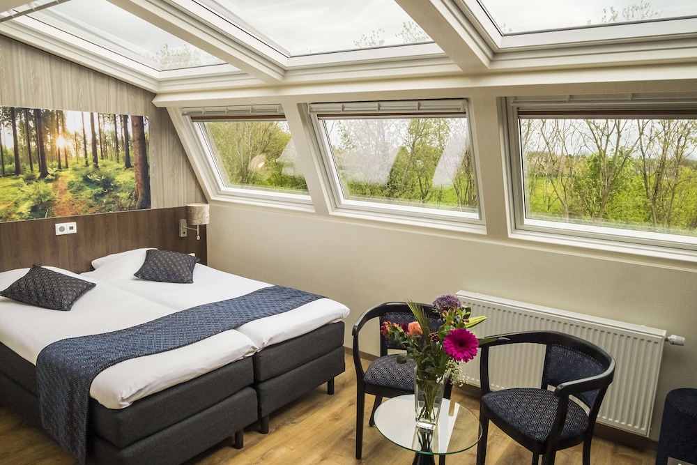 Standard Room, 2 Twin Beds, Non Smoking photo 2