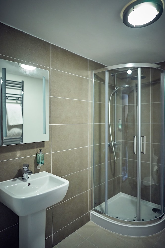 Standard Double Room - Photo 4