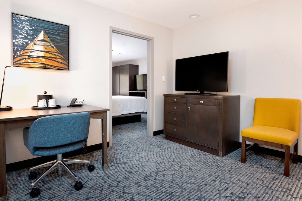 Suite, Two Queen Beds, Non-Smoking photo 1
