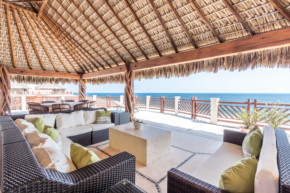 Penthouse, 3 Bedrooms, Ocean View photo 1