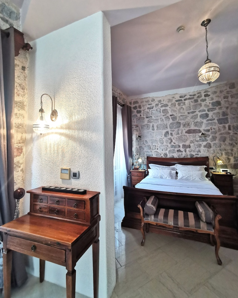 Standard Apartment, 1 Bedroom, Terrace photo 1