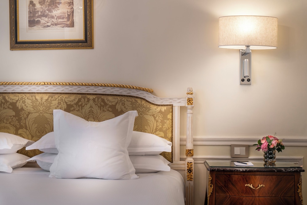 Suite (Governor)