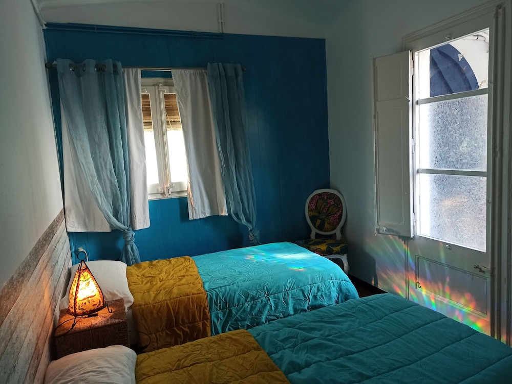 Basic Double Room, 2 Twin Beds