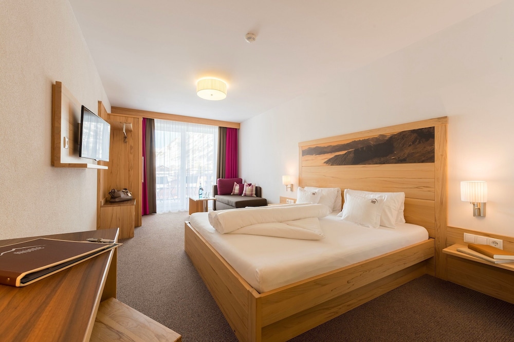 Superior Double Room photo 1