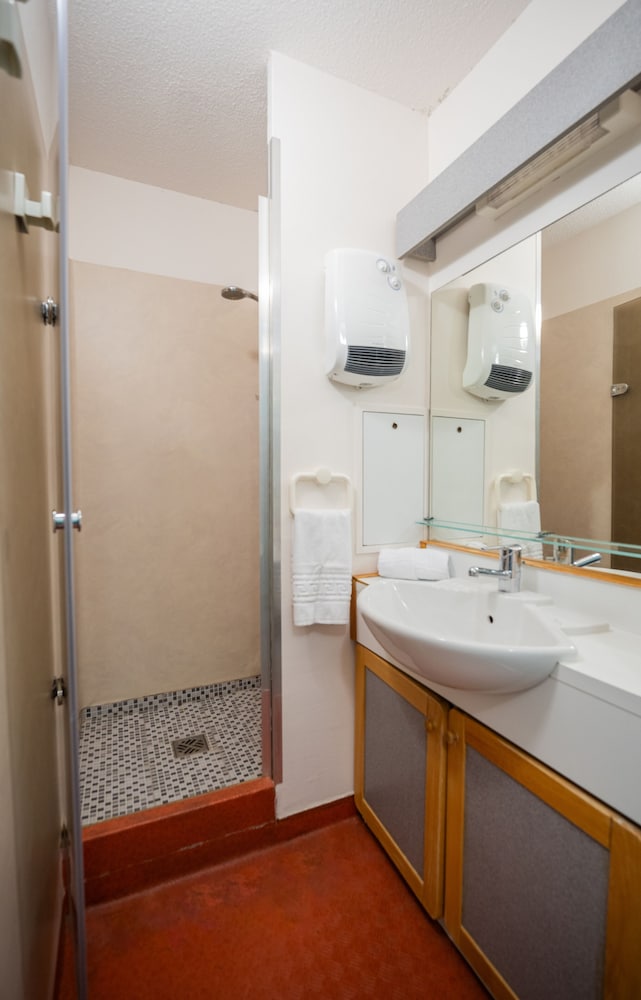 Triple Room - Photo 3