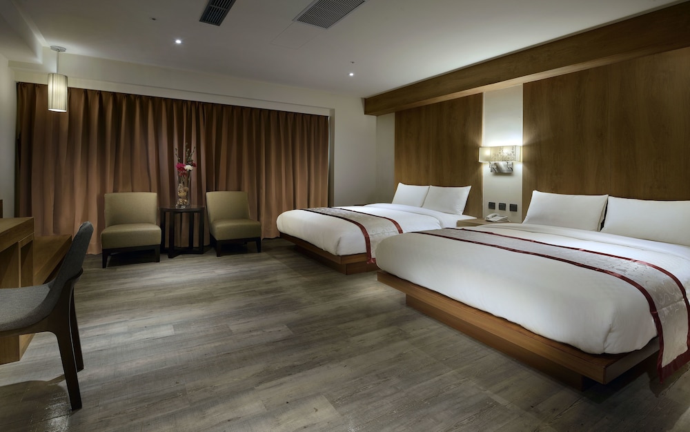 Elite Quadruple Room, 2 Double Beds
