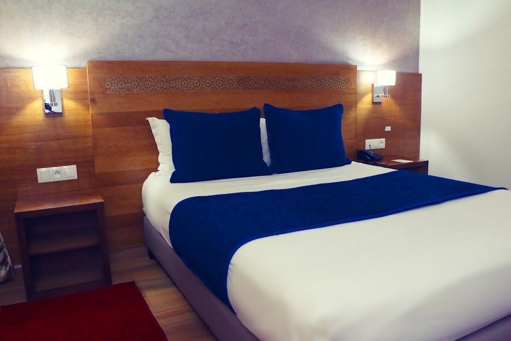 Superior Double or Twin Room photo 2