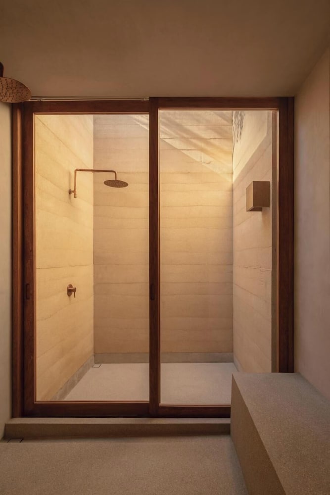 Signature Double Room, 1 Bedroom photo 2