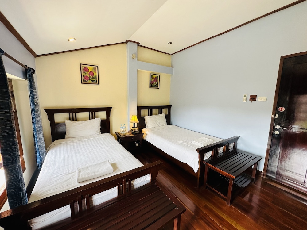 Deluxe Twin Room - Photo 14