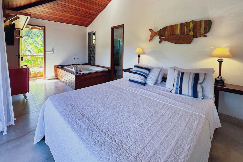 Superior Room, 1 Double Bed, Jetted Tub photo 2