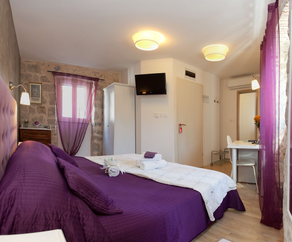 Deluxe Double or Twin Room (Lavander) photo 2