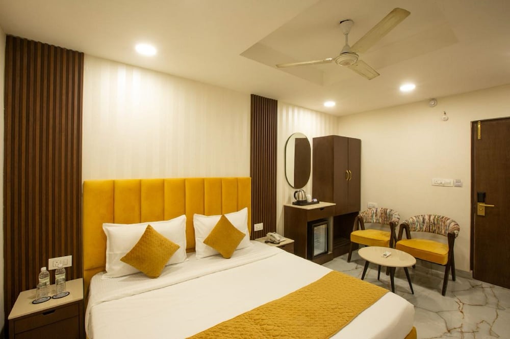 Premium Room - Photo 8