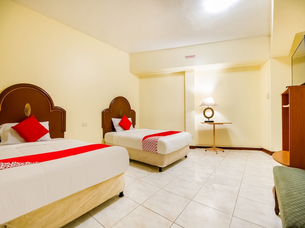 Deluxe Twin Room photo 1