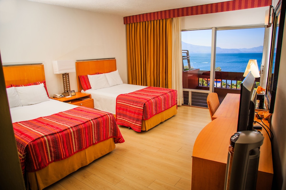 Lake View Deluxe Room - Photo 2