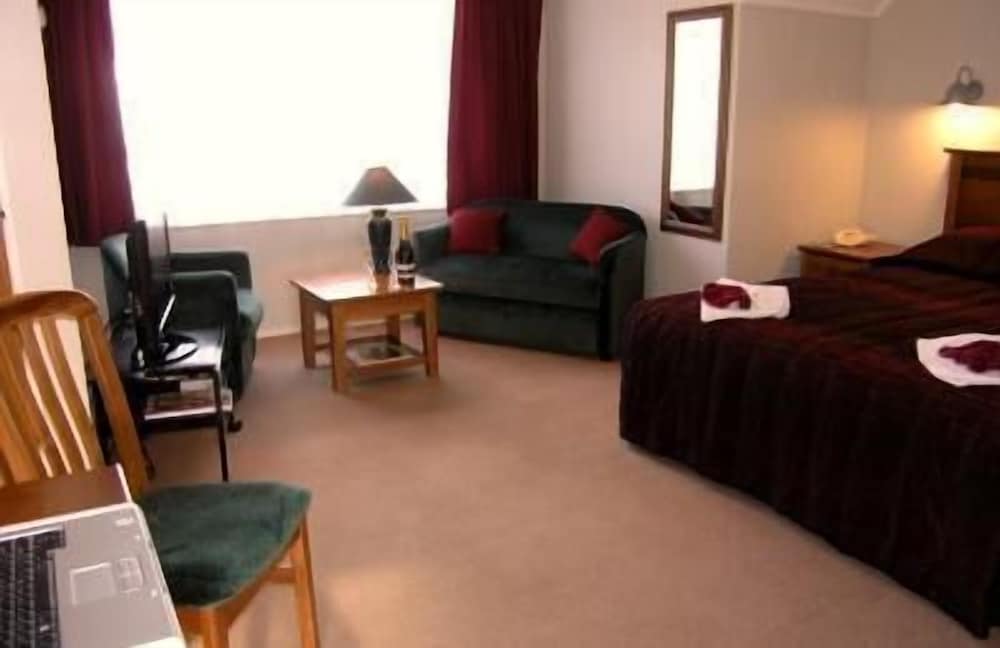 Studio Suite (1st Floor) photo 3