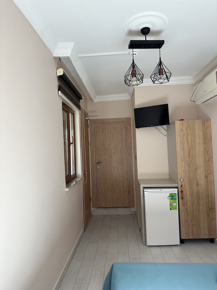 Basic Room photo 3